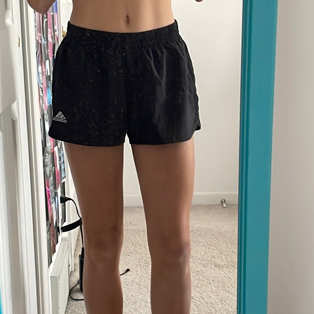 Running shorts